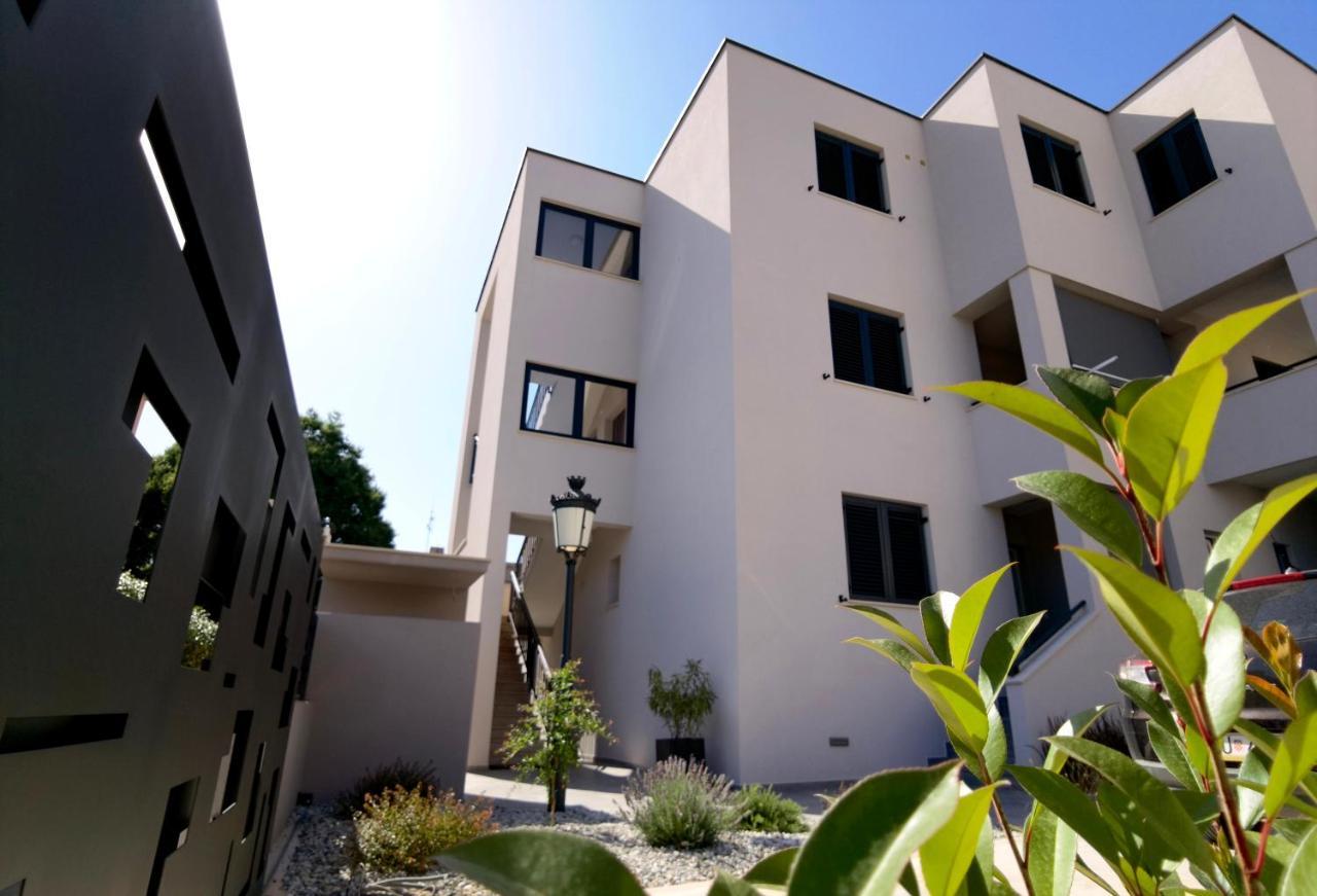Stay In The Very Heart Of Porec - 50M To The Beach Εξωτερικό φωτογραφία