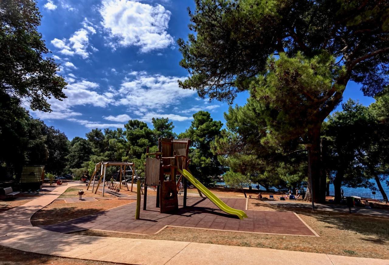 Stay In The Very Heart Of Porec - 50M To The Beach Εξωτερικό φωτογραφία